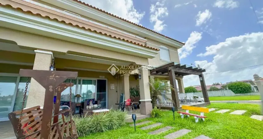Casa em condomínio fechado com 4 quartos à venda na Avenida Paraguassu, 725, Centro, Xangri-Lá