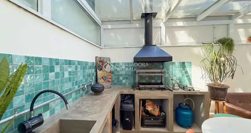 Apartamento com 2 quartos à venda na Avenida Coronel Lucas de Oliveira, 442, Petrópolis, Porto Alegre