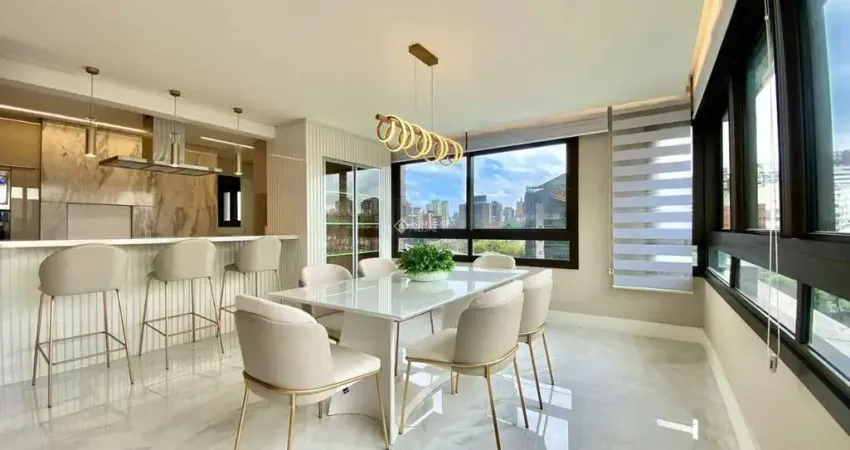 Apartamento com 3 quartos à venda na Rua Faria Santos, 687, Petrópolis, Porto Alegre