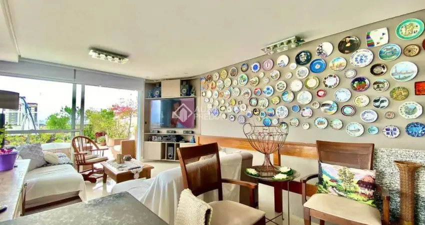 Cobertura com 2 quartos à venda na Rua Luiz de Camões, 800, Santo Antônio, Porto Alegre