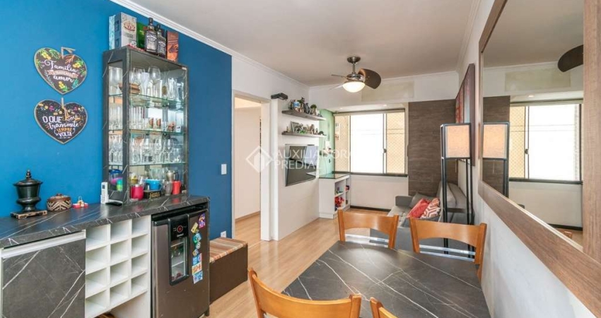 Apartamento com 2 quartos à venda na Rua Carazinho, 435, Petrópolis, Porto Alegre