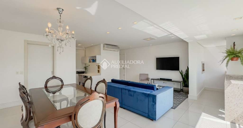 Apartamento com 3 quartos à venda na Rua Doutor João Satt, 25, Jardim Europa, Porto Alegre