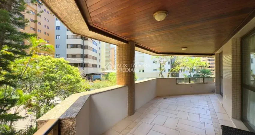 Apartamento com 4 quartos à venda na Rua Farnese, 199, Bela Vista, Porto Alegre