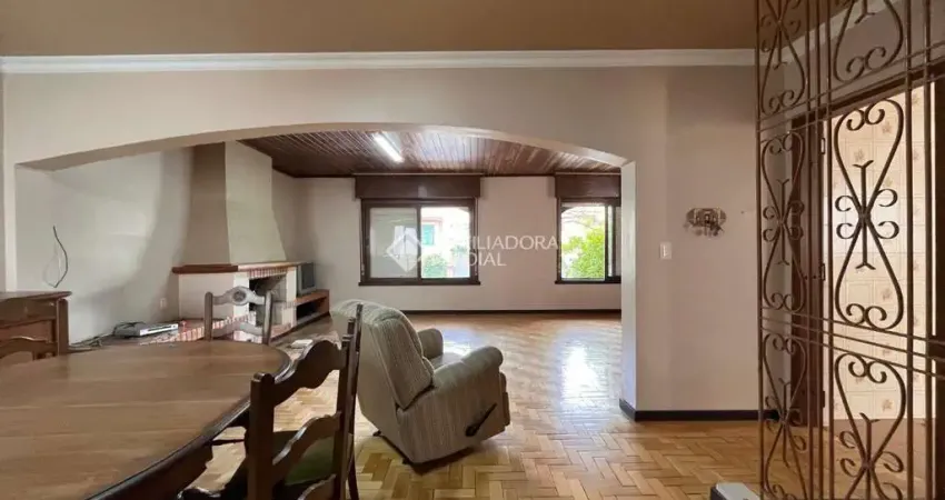 Casa com 3 quartos à venda na Rua Dona Mimi Moro, 60, Boa Vista, Porto Alegre