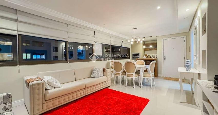 Apartamento com 3 quartos à venda na Rua Carlos Von Koseritz, 744, São João, Porto Alegre