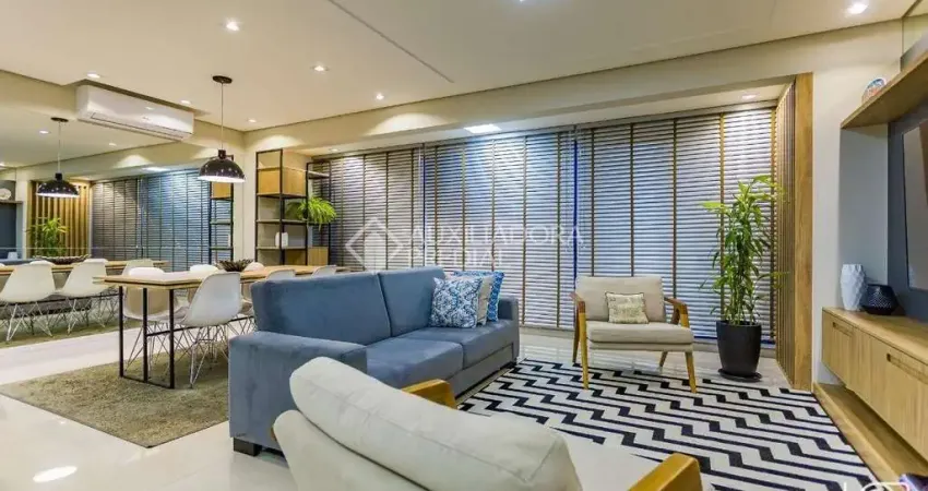 Apartamento com 2 quartos à venda na Rua Jari, 359, Passo da Areia, Porto Alegre