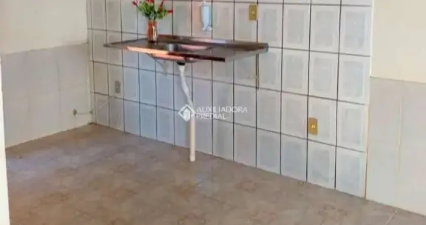 Casa em condomínio fechado com 1 quarto à venda na Rua Padre João Batista Reus, 3036, Camaquã, Porto Alegre