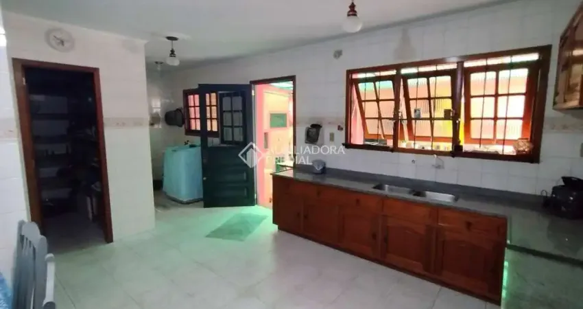 Casa com 3 quartos à venda na TAMANDARÉ, 220, Centro, Tapes