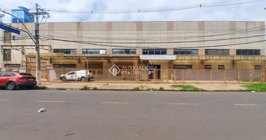 Prédio à venda na Rua Comendador Azevedo, 17, Floresta, Porto Alegre
