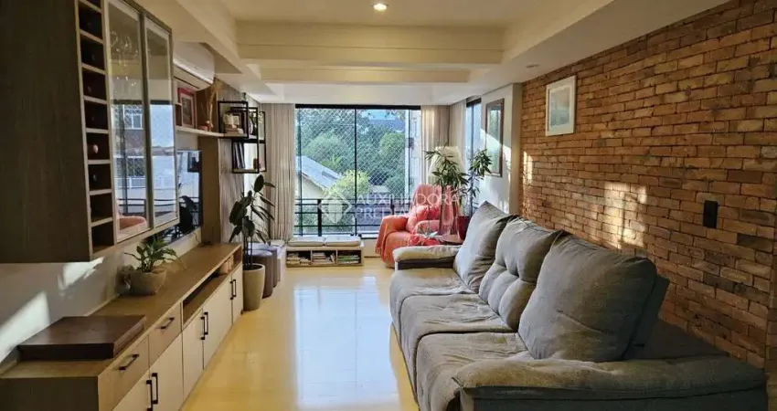 Apartamento com 3 quartos à venda na Avenida Coronel Lucas de Oliveira, 2507, Petrópolis, Porto Alegre