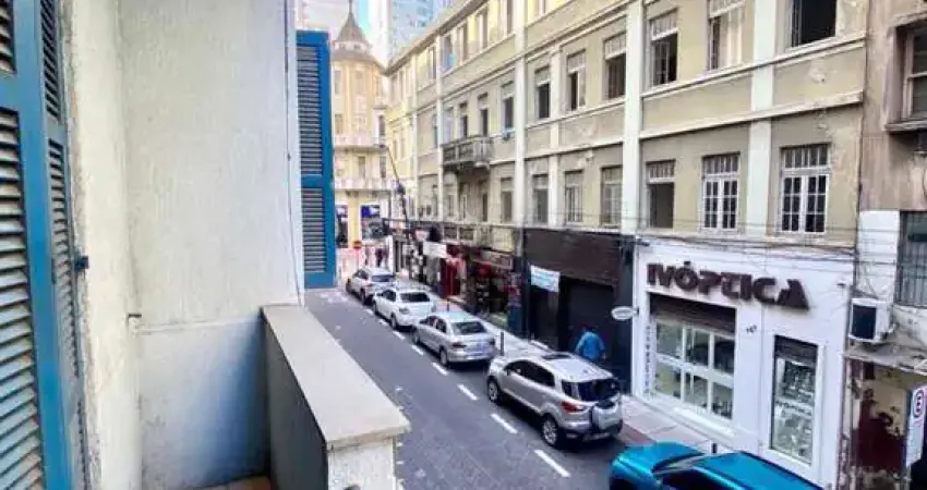 Apartamento com 2 quartos à venda na Rua General Vitorino, 164, Centro Histórico, Porto Alegre