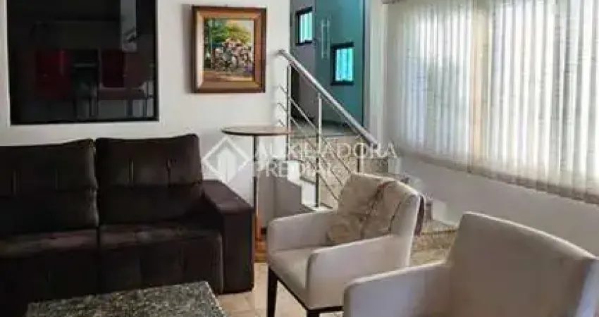 Casa com 3 quartos à venda na Rua Brasil, 1294, Centro, Canoas