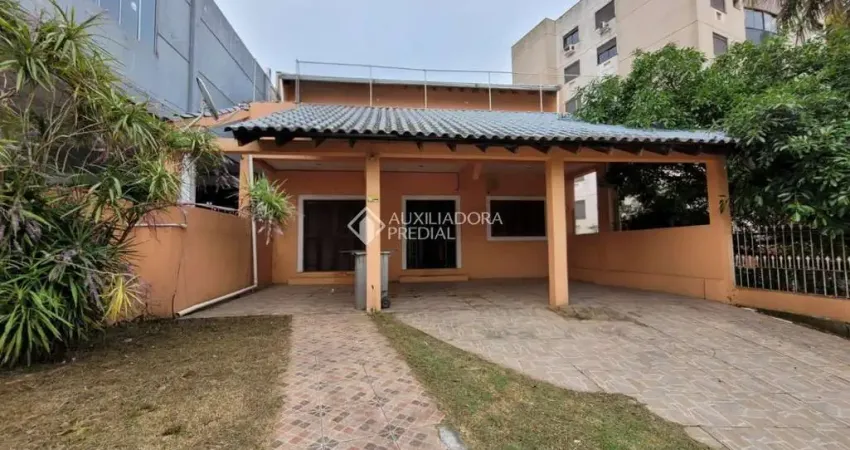 Casa com 6 quartos à venda na Rua São Miguel, 227, Coronel Aparício Borges, Porto Alegre