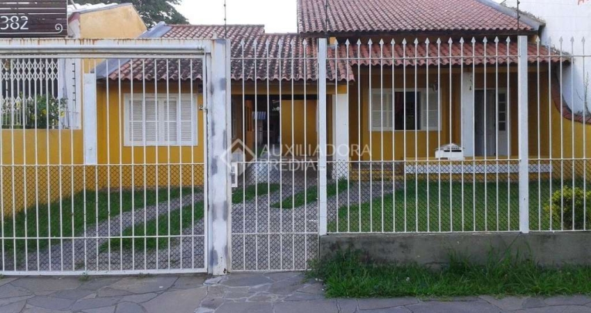 Casa em condomínio fechado com 4 quartos à venda na Rua Doutor Barcelos, 2365, Tristeza, Porto Alegre