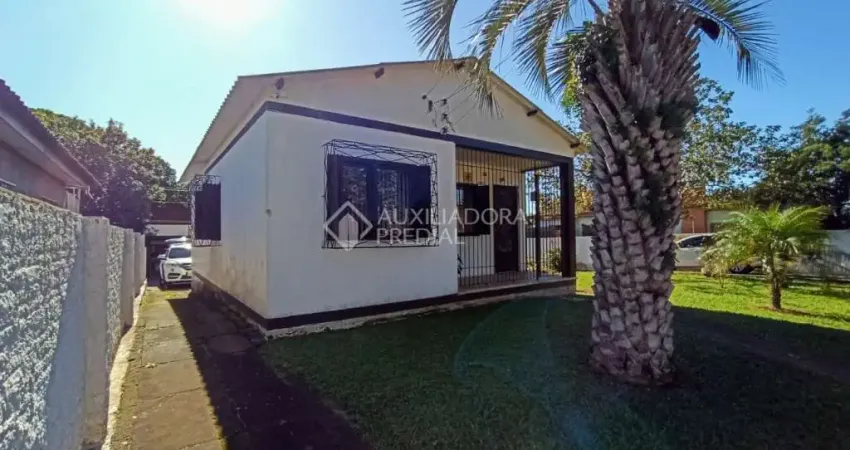 Casa com 3 quartos à venda na Rua Barcelona, 596, Lomba do Pinheiro, Porto Alegre