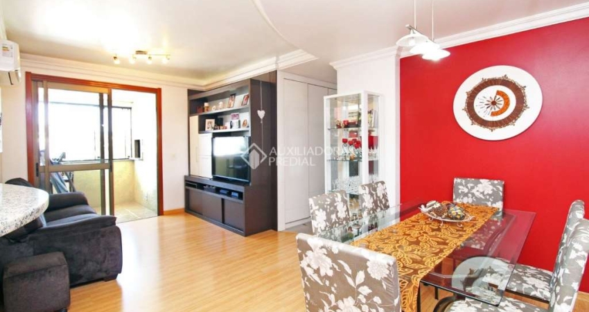 Apartamento com 3 quartos à venda na Rua Domingos Crescêncio, 185, Petrópolis, Porto Alegre