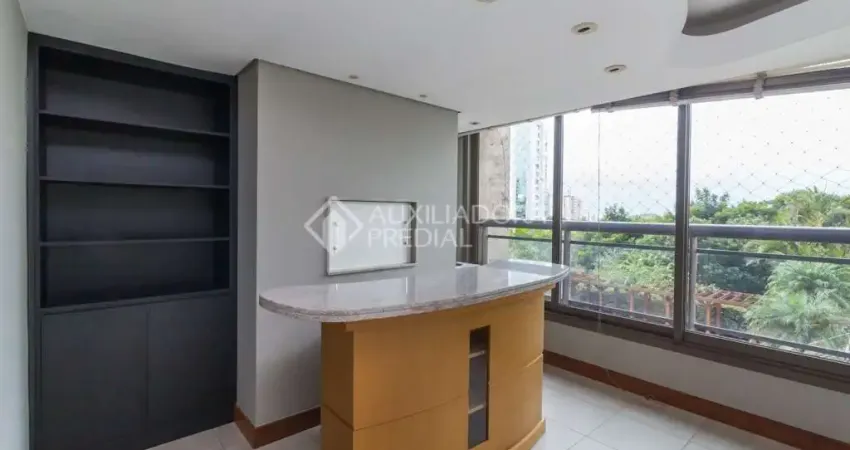 Apartamento com 3 quartos à venda na Rua Primeiro de Janeiro, 150, Três Figueiras, Porto Alegre