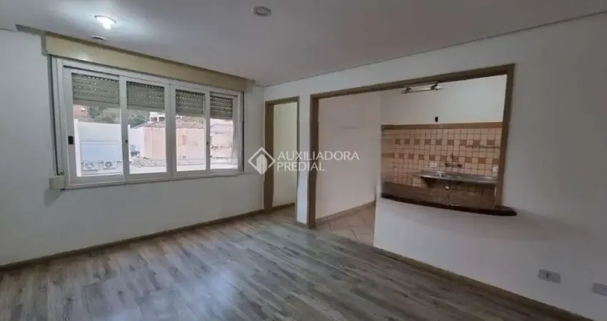 Apartamento com 2 quartos para alugar na Rua Tiradentes, 360, Independência, Porto Alegre