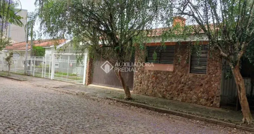 Casa com 3 quartos à venda na Rua Rubens Rosa Guedes, 55, Jardim Itu Sabará, Porto Alegre