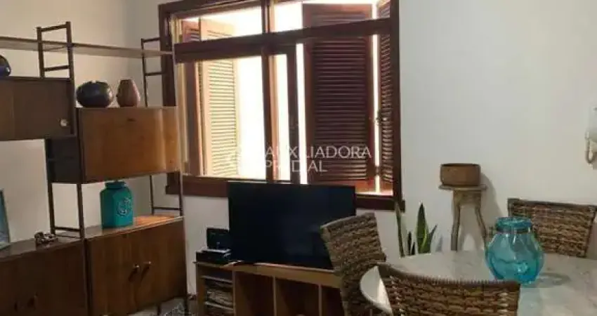 Apartamento com 2 quartos à venda na Avenida Itaqui, 349, Petrópolis, Porto Alegre