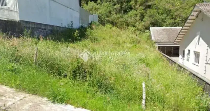 Terreno à venda na Rua Ana Vizentin Ferrigo, 96, Nossa Senhora da Saúde, Caxias do Sul