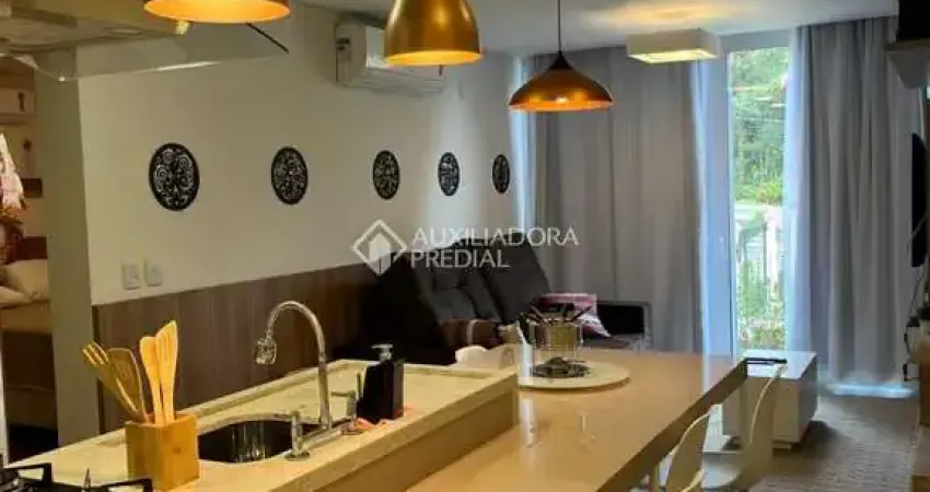 Apartamento com 2 quartos à venda na Santana Da Boa Vista, 450, Bavaria, Gramado