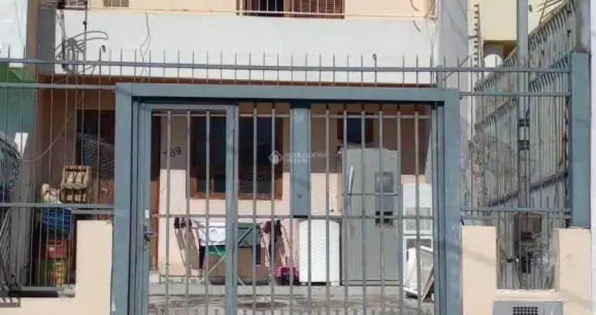 Casa com 3 quartos à venda na Avenida Vasco Alves Pereira, 7, Morada da Colina, Guaíba