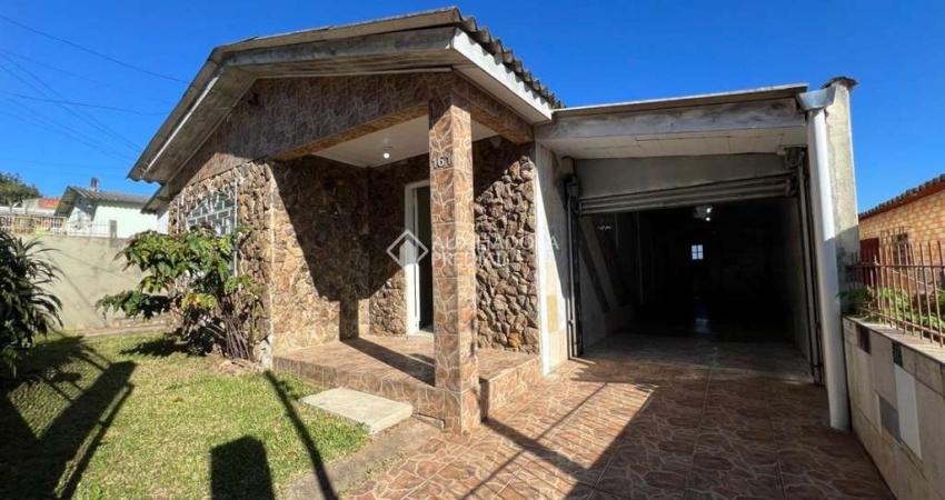 Casa com 2 quartos à venda na Ruy Souza Sant'Anna, 161, Morada da Colina, Guaíba