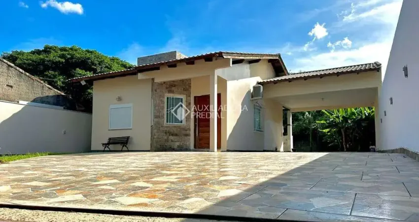Casa com 2 quartos à venda na Marcílio Dias, 235, Alvorada, Guaíba