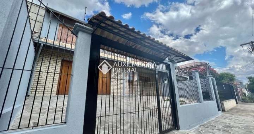 Casa com 3 quartos à venda na Rua João Pessoa, 87, São José, Canoas