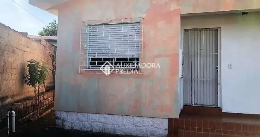 Casa com 3 quartos à venda na Rua Pedro Álvares Cabral, 76, Nossa Senhora das Graças, Canoas