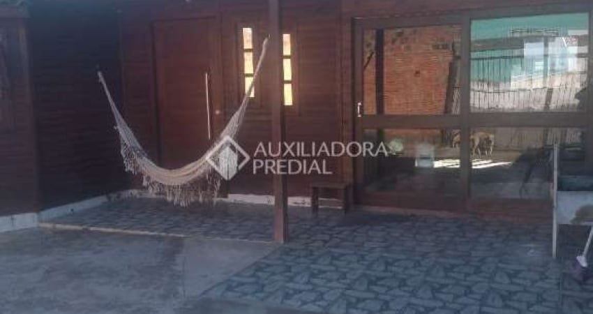 Casa com 2 quartos à venda na Rua Condomínio Fênix, 160, Cecília, Viamão
