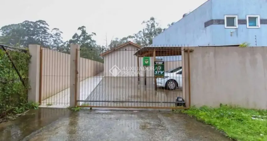 Casa com 2 quartos à venda na Avenida Doutor Sezefredo Azambuja Vieira, 5995, Olaria, Canoas