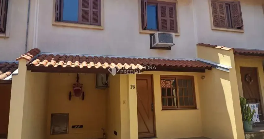 Casa em condomínio fechado com 3 quartos à venda na Rua Humberto de Campos, 601, Partenon, Porto Alegre