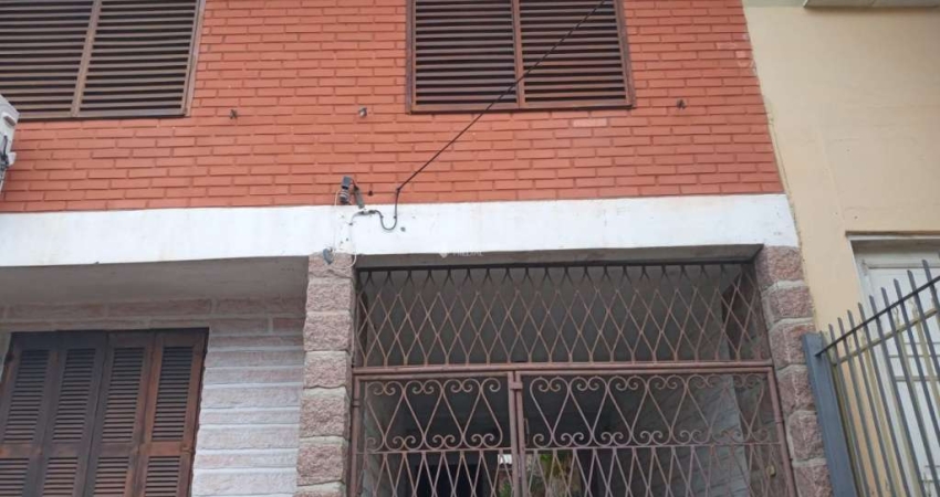 Casa com 3 quartos à venda na Rua Gomes Jardim, 819, Santana, Porto Alegre