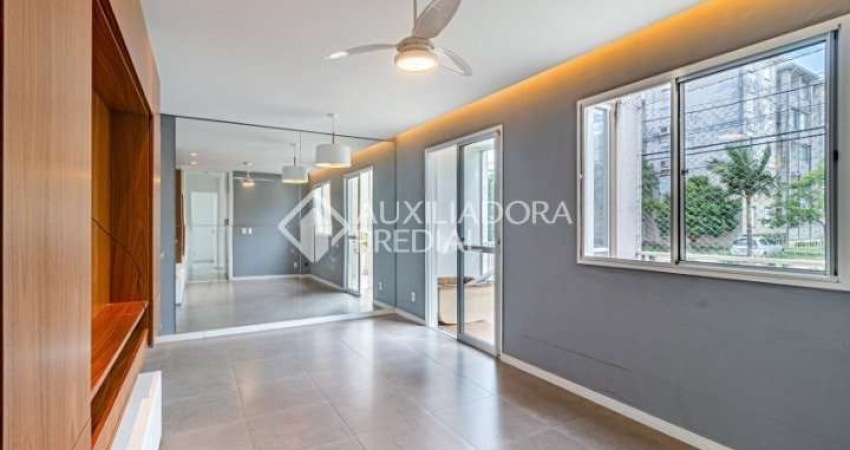 Apartamento com 3 quartos à venda na Avenida José Aloísio Filho, 411, Humaitá, Porto Alegre