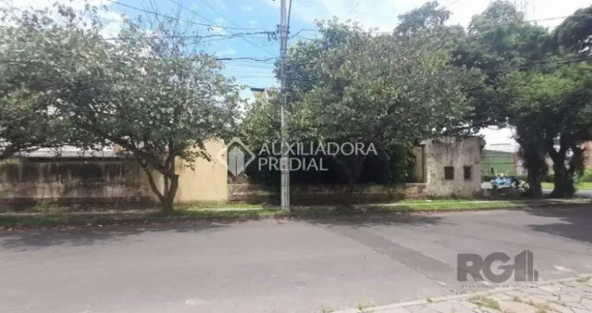 Terreno à venda na Avenida Coronel Marcos, 2326, Pedra Redonda, Porto Alegre