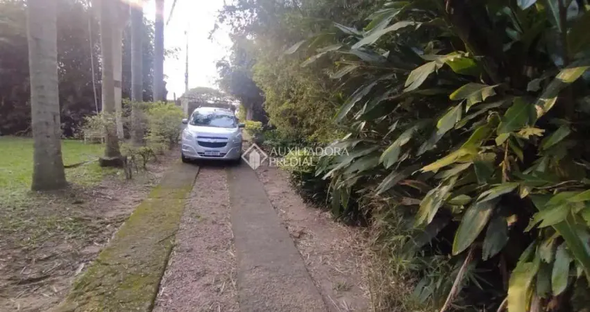 Casa com 10 quartos à venda na Dos Soares, 1188, São Lucas, Viamão