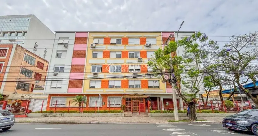 Apartamento com 3 quartos à venda na Avenida Ipiranga, 1813, Azenha, Porto Alegre