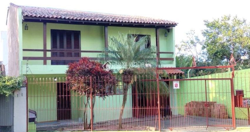 Casa com 2 quartos à venda na Rua Doutor Rodrigues Alves, 163, Chácara das Pedras, Porto Alegre