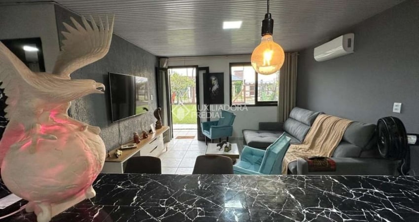 Casa com 3 quartos à venda na Dezenove, 245, Balneário Harmonia, Imbé