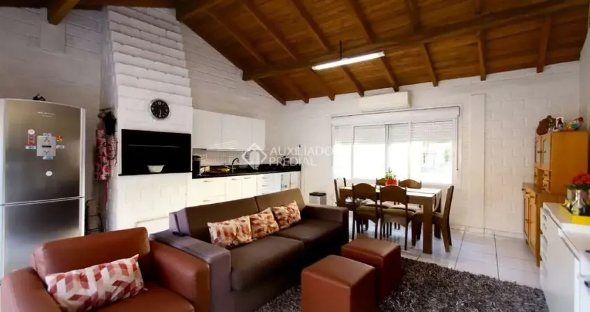 Casa com 5 quartos à venda na Rua Campos Elíseos, 70, Glória, Porto Alegre