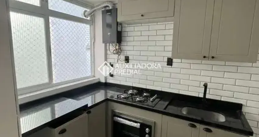 Kitnet / Stúdio para alugar na Rua General Bento Martins, 542, Centro Histórico, Porto Alegre