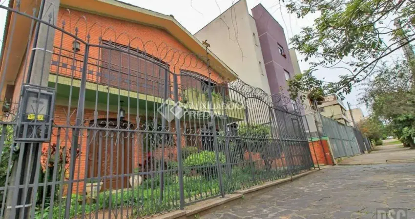 Casa em condomínio fechado com 7 quartos para alugar na Rua Gomes Jardim, 622, Santana, Porto Alegre