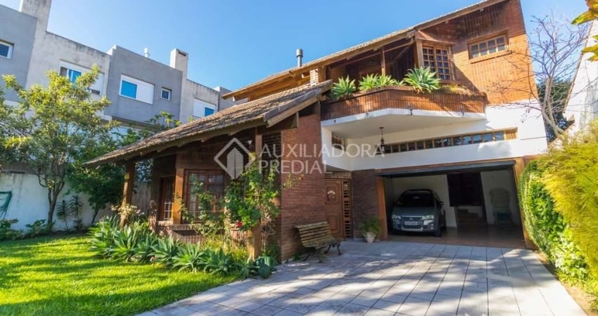 Casa em condomínio fechado com 3 quartos à venda na Rua Sargento Nicolau Dias de Farias, 38, Tristeza, Porto Alegre