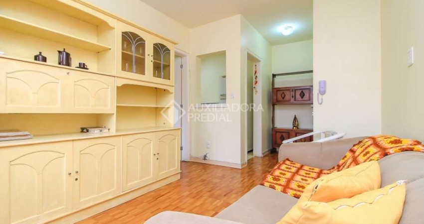 Apartamento com 3 quartos à venda na Rua Mariante, 856, Rio Branco, Porto Alegre