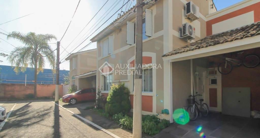 Casa em condomínio fechado com 3 quartos à venda na Avenida José Aloísio Filho, 965, Humaitá, Porto Alegre