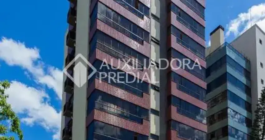 Apartamento com 3 quartos à venda na Rua Reis Louzada, 245, Petrópolis, Porto Alegre