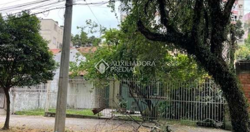 Terreno à venda na Rua Machado de Assis, 892, Partenon, Porto Alegre