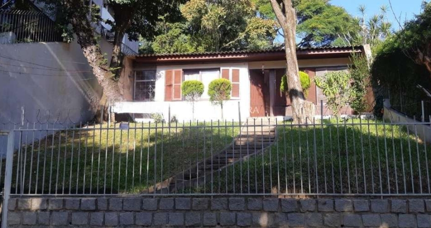 Casa com 3 quartos à venda na Rua Pedro Chaves Barcelos, 302, Auxiliadora, Porto Alegre